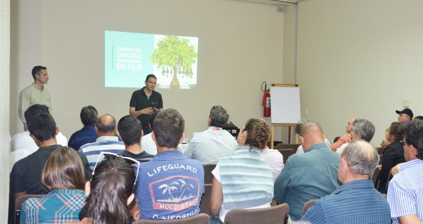 Ciclo de cursos de HLB capacita 470 profissionais da citricultura