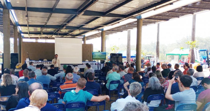 Fundecitrus participa de encontro de Agricultores em Limeira