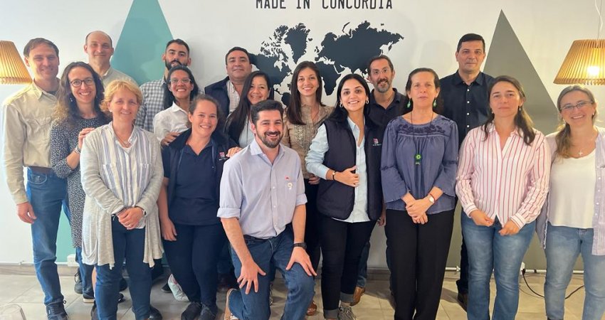 Pesquisador do Fundecitrus participa de reunião em Concórdia, na Argentina