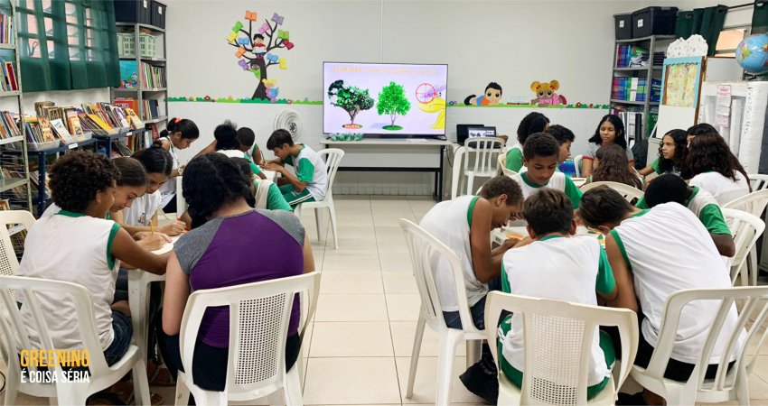 Crianças e jovens aprendem mais sobre o greening em Minas Gerais
