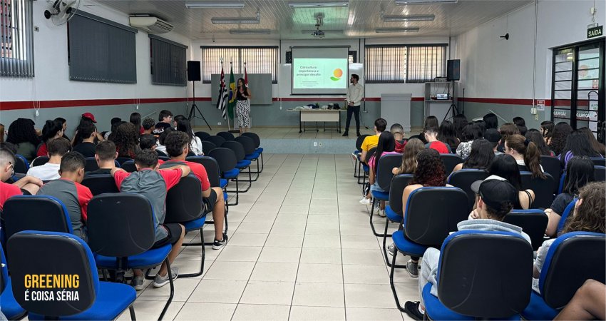 Estudantes da ETEC de Aguaí participam de palestra de conscientização sobre greening