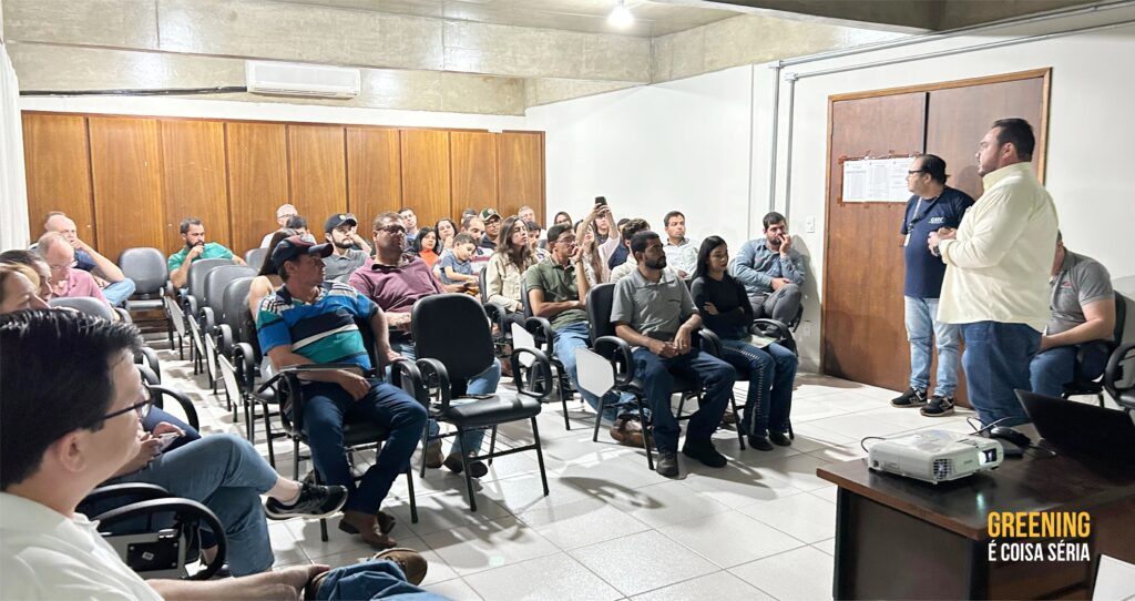 Fundecitrus se reúne com citricultores de Jales (SP) para fortalecer ações de combate ao greening
