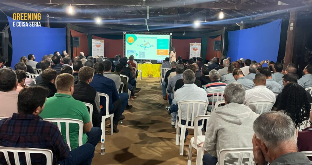 Citros em Foco discute estratégia de combate ao greening e à leprose em Matão (SP)