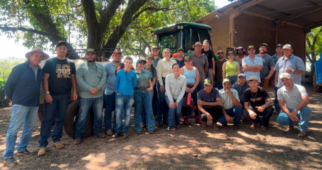 Tecnologia de aplicação é tema de treinamento em Paranavaí (PR)