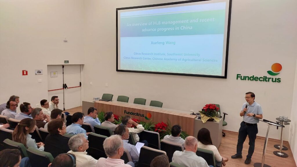 Seminário internacional no Fundecitrus reforça cooperação científica contra o Greening