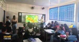 Alunos de Ribas do Rio Pardo (MS) recebem orientação sobre combate ao greening