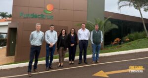Representantes do consulado dos EUA visitam o Fundecitrus