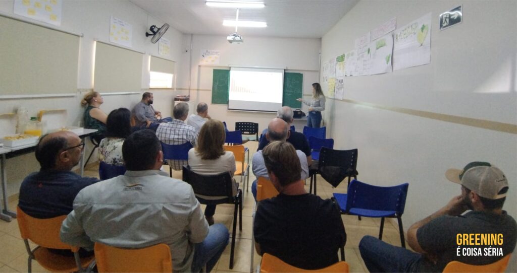 Fundecitrus reúne produtores para fortalecer ações de controle do psilídeo
