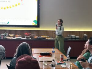 Citros em Foco reúne 80 participantes para discutir manejo do greening e do cancro cítrico, em Prata (MG)